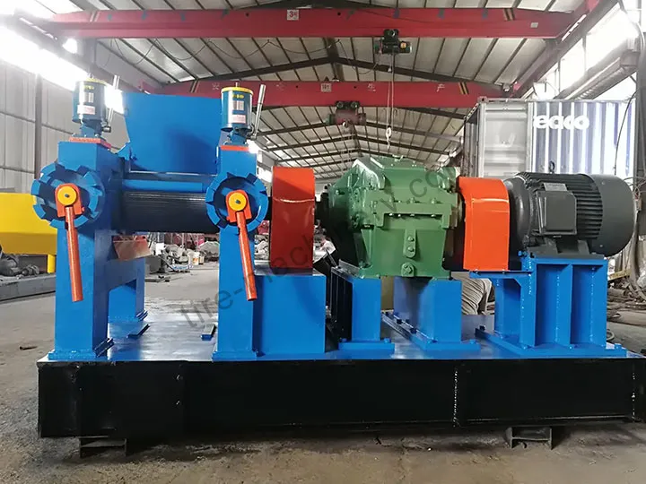 rubber crushing machine