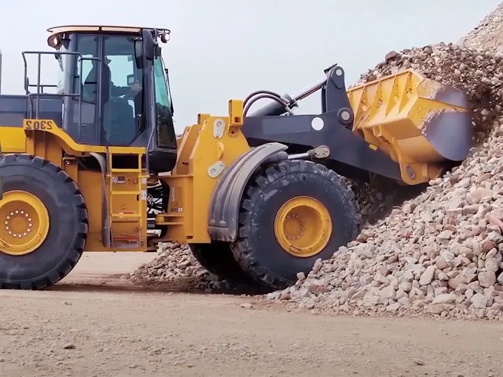 heavy-duty tires used on earthmovers