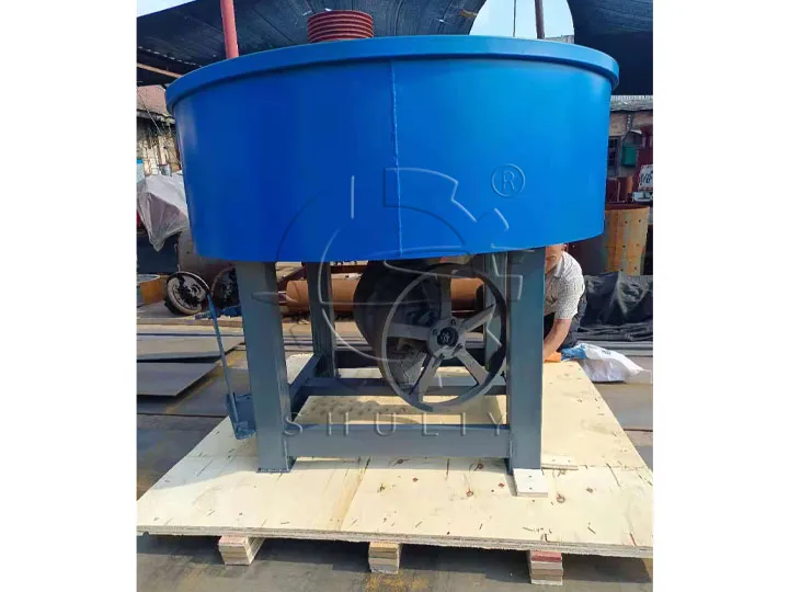 Molino de Rueda de Carbón Vegetal