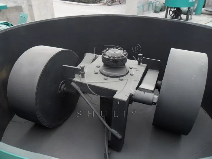 ruedas dentro del mezclador